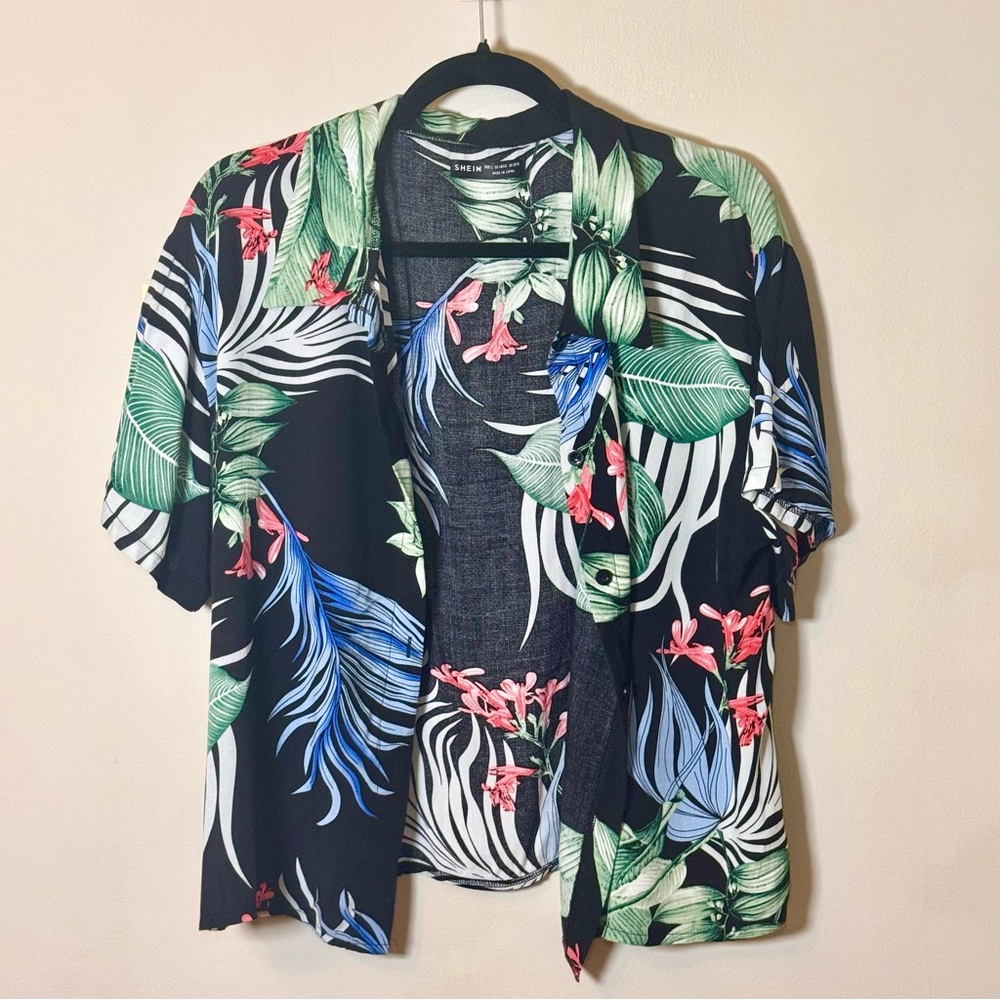 Floral and Leaf Print Tropical Shirt